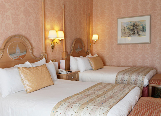 rooms disneyland hotel disneyland paris hotels bacon christmas tree