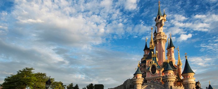 An Exclusive July-Shaped Gift from MagicBreaks